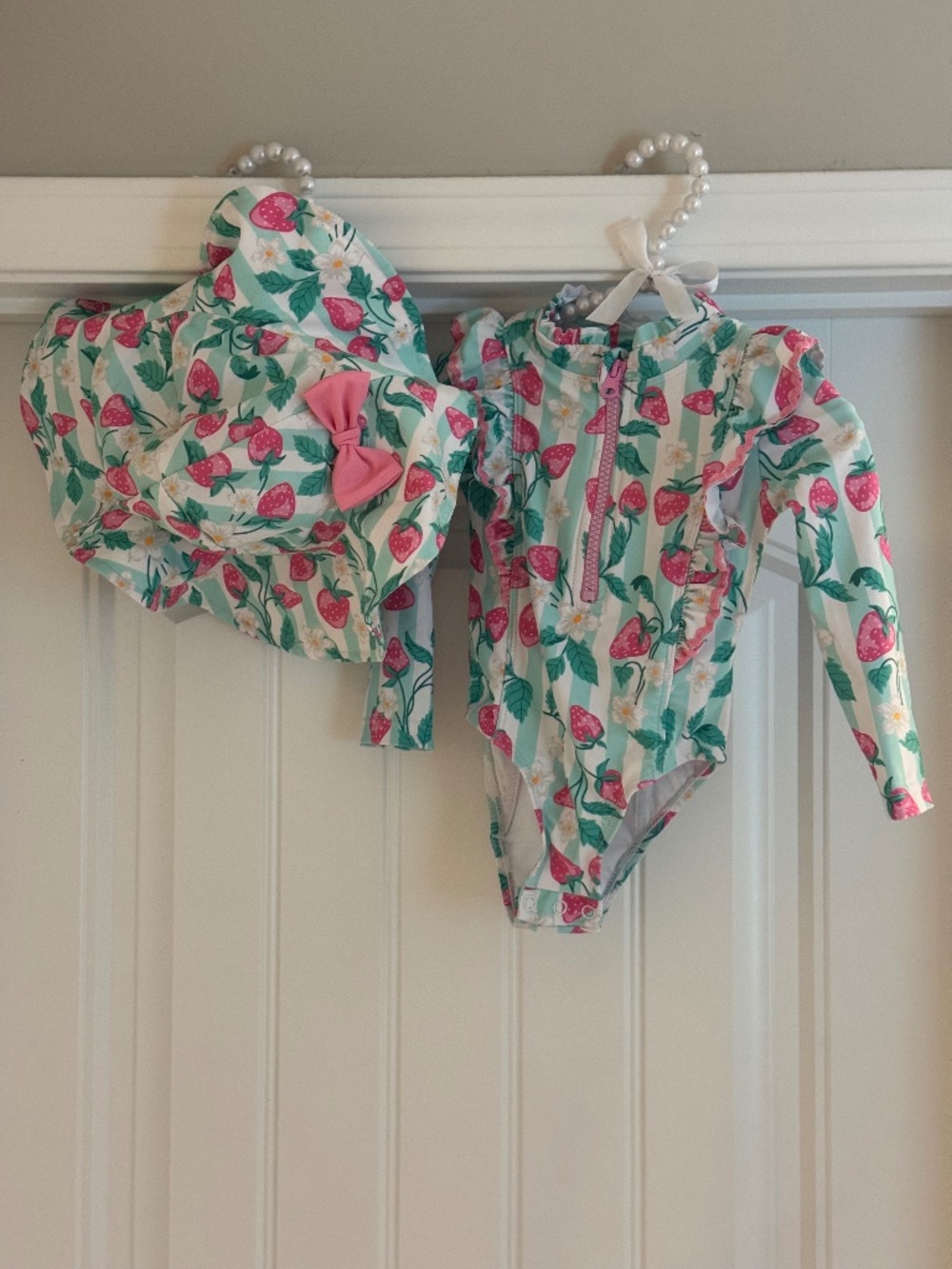 Tommy Bahama 18 Month Baby Swim Suit & Hat